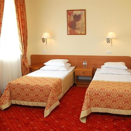 Hotel U Witaszka Czosnów Oda fotoğraf